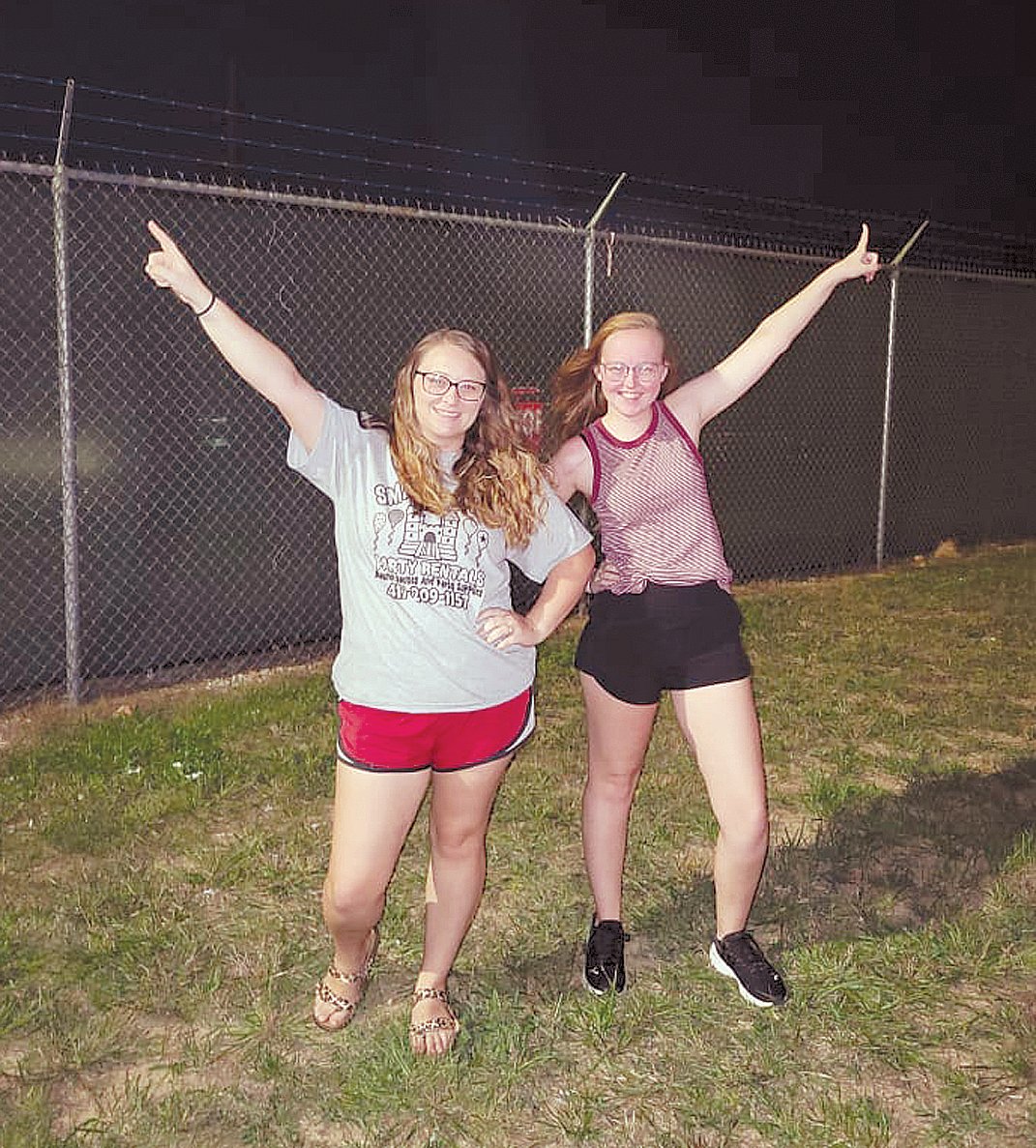 Pounce, bounce—PARTY! Buffalo Reflex